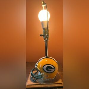 Vintage Riddell Green Bay Packers Mini Football Helmet Portable Table Lamp rare